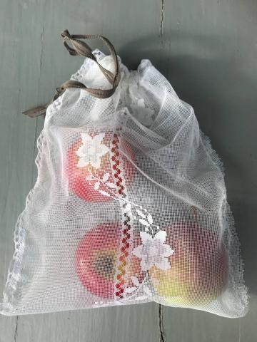 Foto av en gjenbruksfruktpose. copyright Ingrid Grene Henriksen