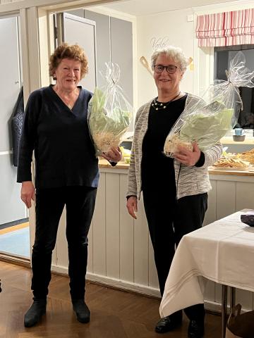Vi takker og de får blomster