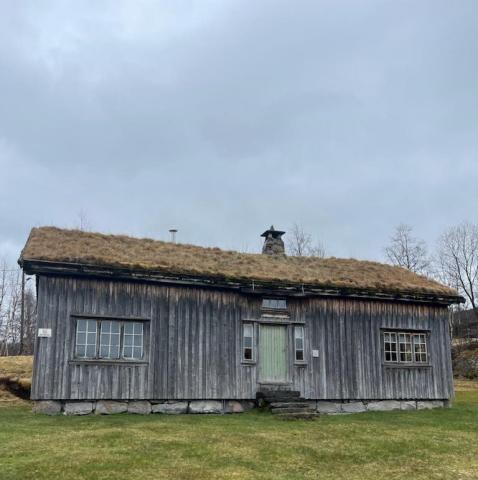 Jørenhuset, Kvæven bygdetun