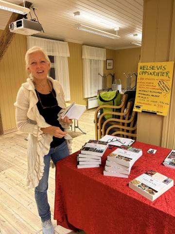 Anita Breivold med bøker