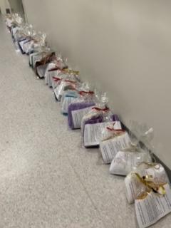 Flere meter med skjerf og sjal