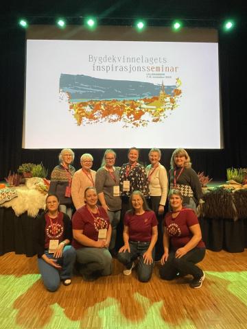 10 bygdekvinner fra Sør-Trøndelag Bygdekvinnelag under Inspirasjonsseminar 2025