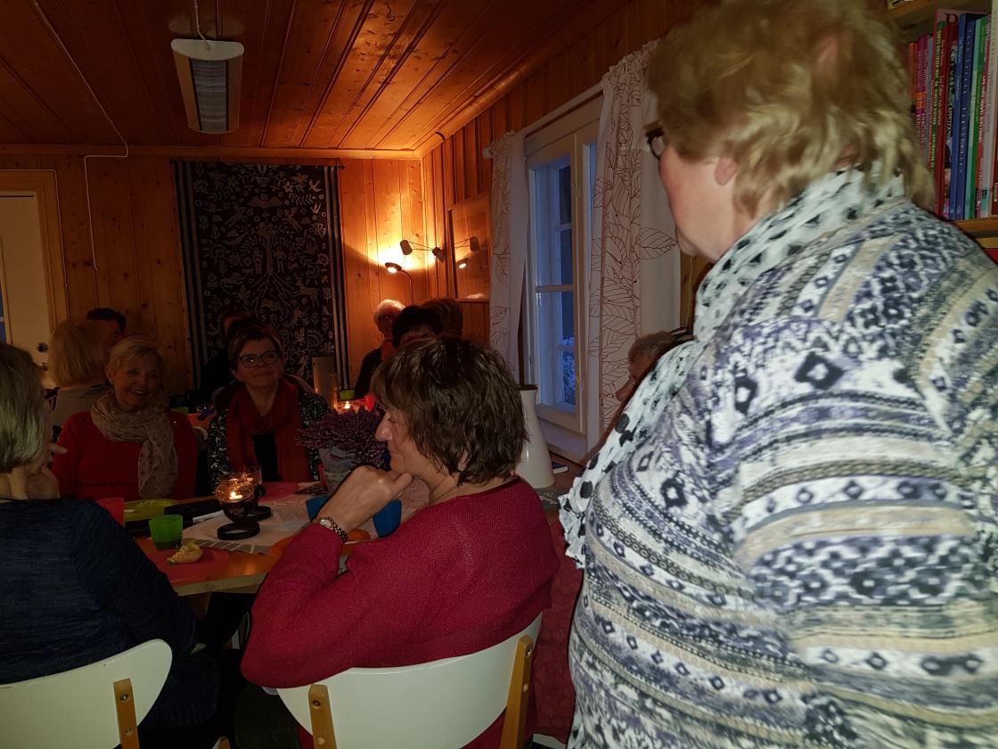 Marit Aashaug forteller