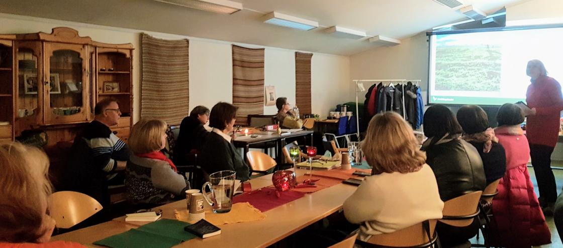 Liten, men lydhør forsamling