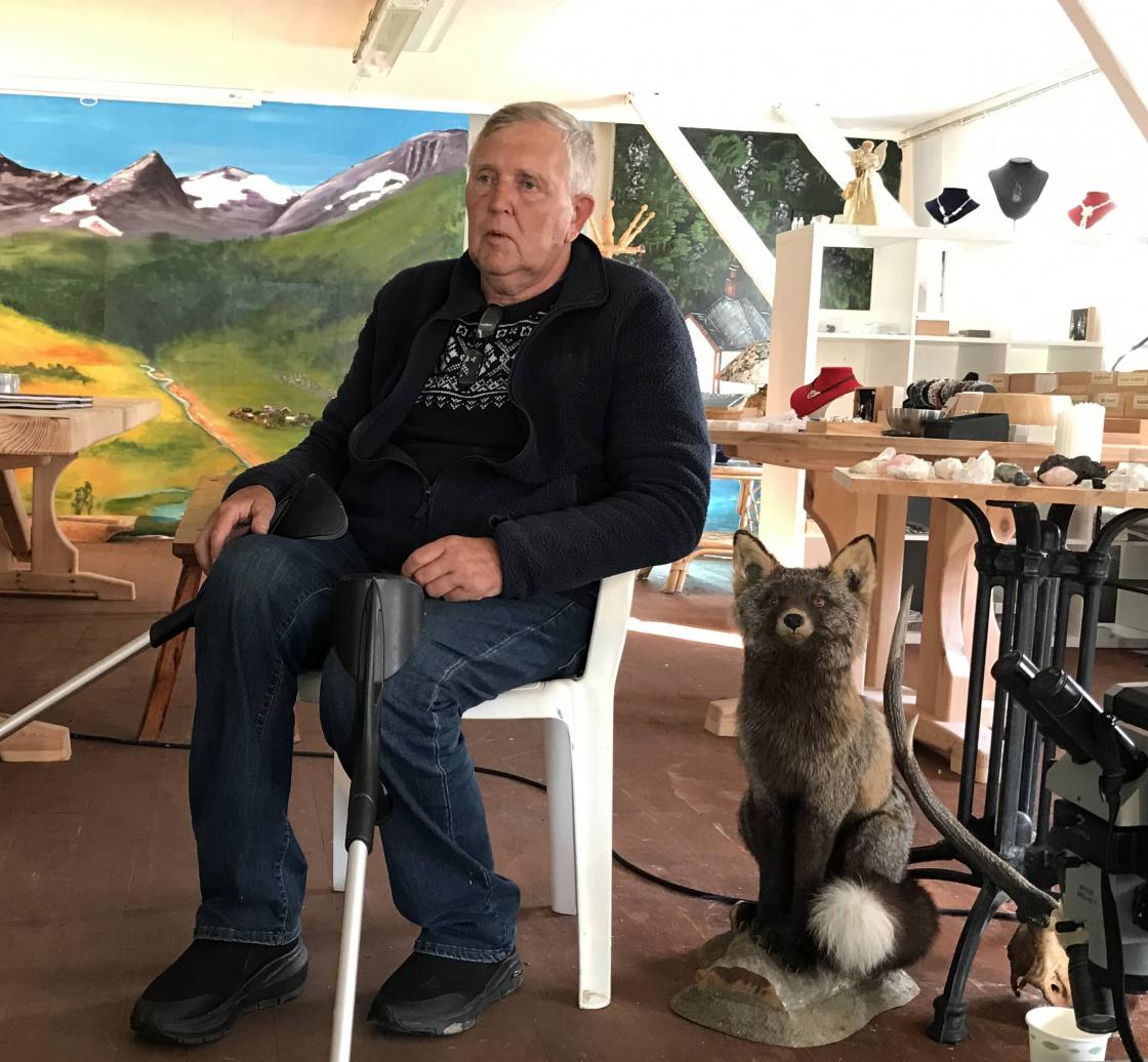 Hallvar Eide fortalde om livet sitt som steingal oppfinnar!