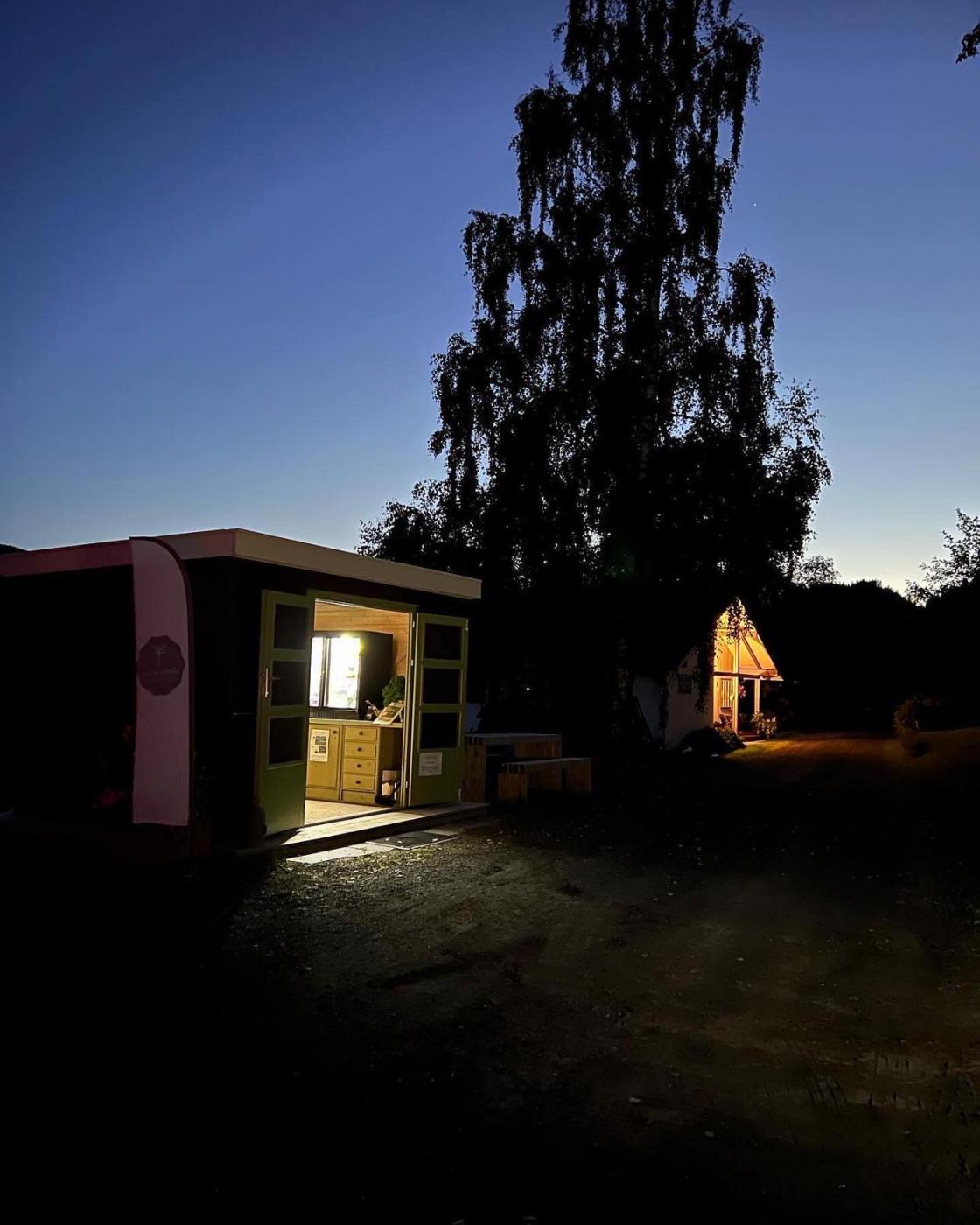 Bua på Gillebo systu'n, Øyer