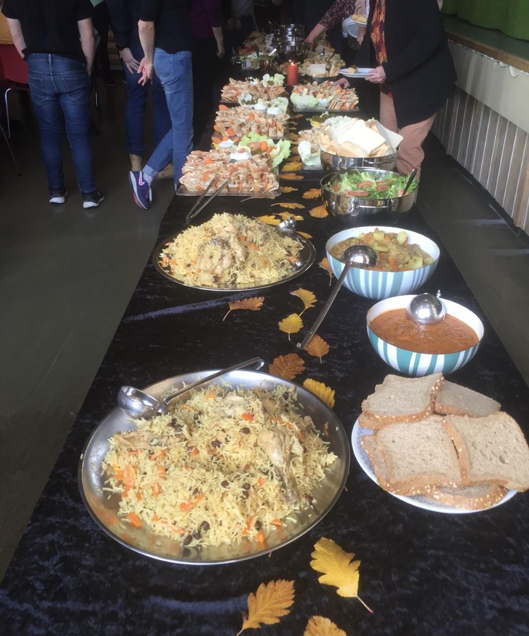 Festlunsj, med mange retter