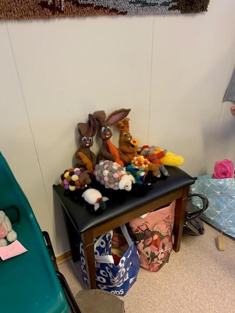 Ull kan formes til så mangt. Her er tips til spennende ting du kan lage av ull. Foto: Vigdis Fargerjord.