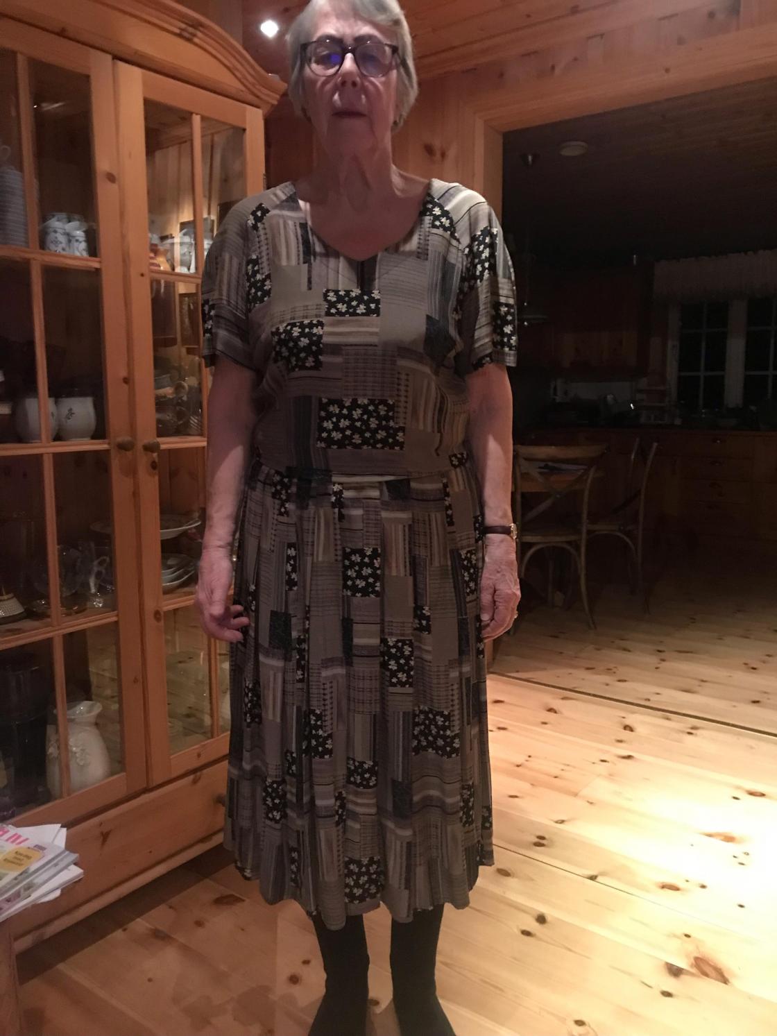 Brynhild i nydesignet habitt