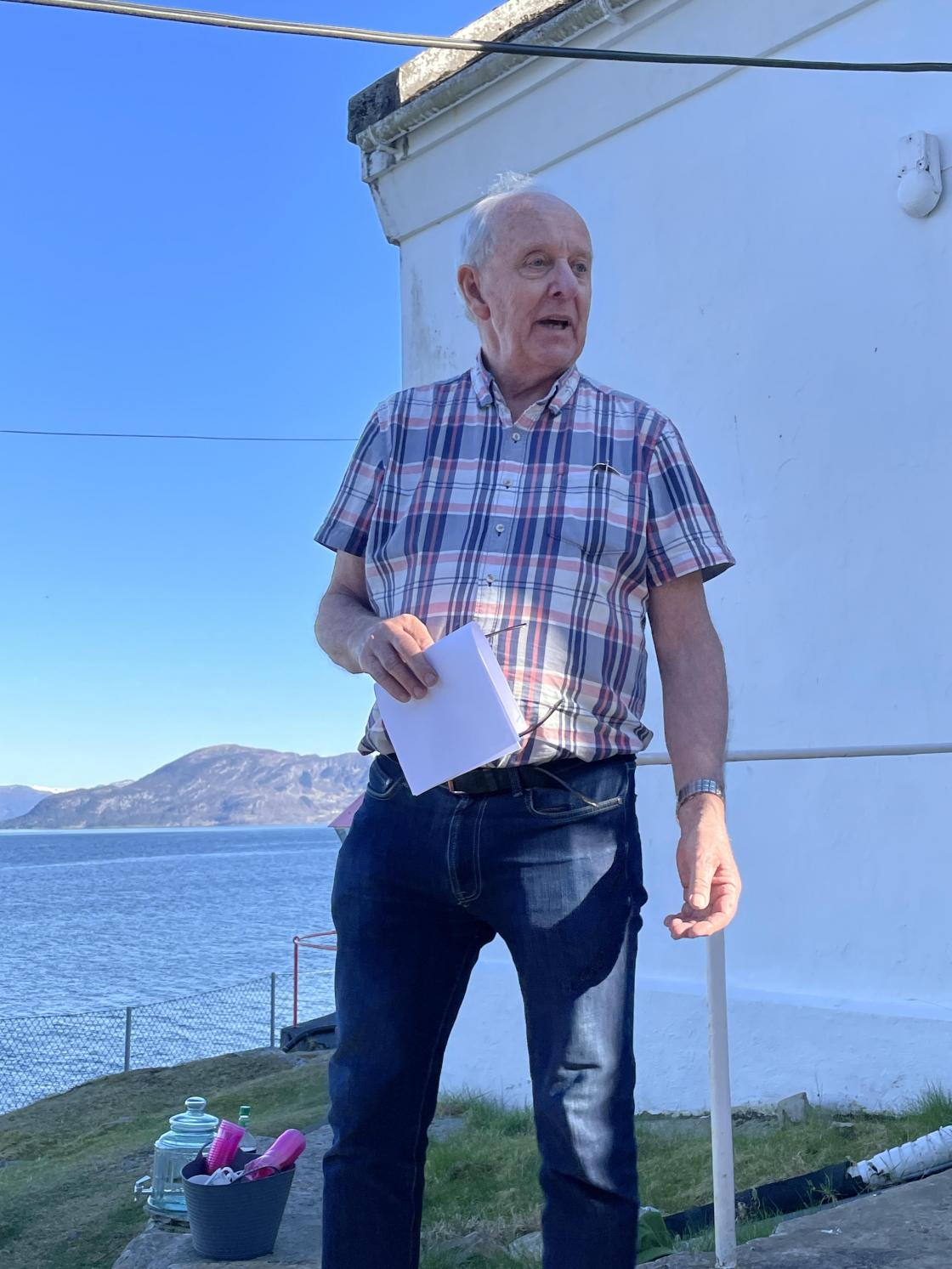 Svein Folgerø fortalte historien om Fyret Svein Folgerø fortalte historien om Fyret.