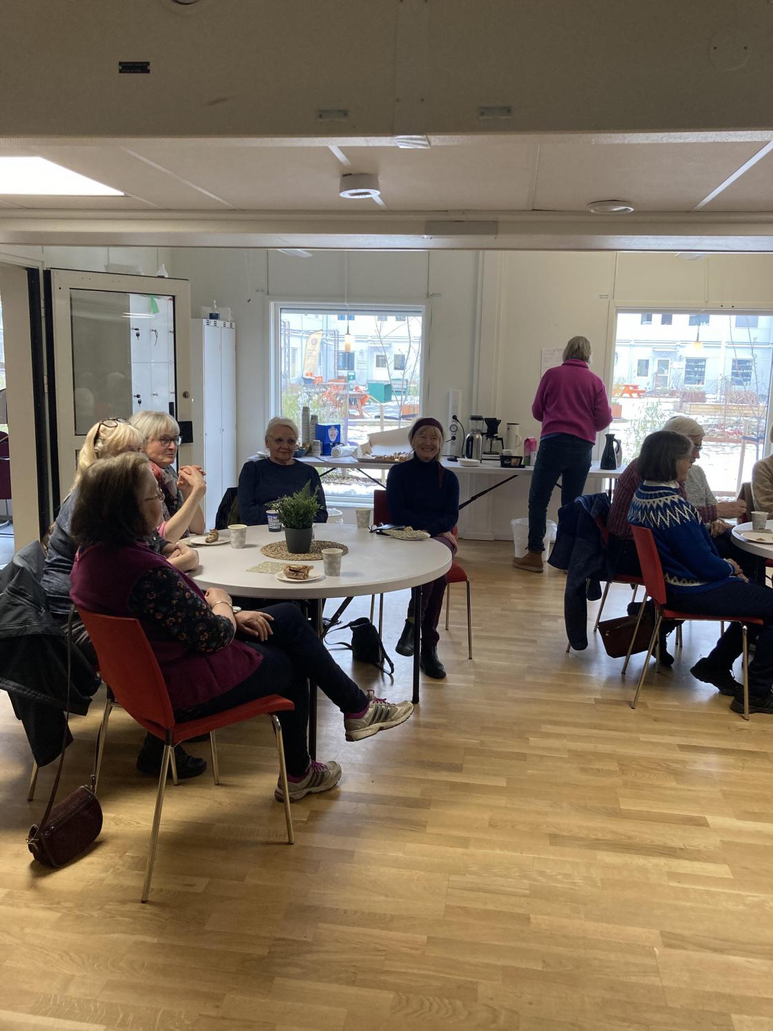 Veldig hyggelig med besøk fra Asker Bygdekvinnelag