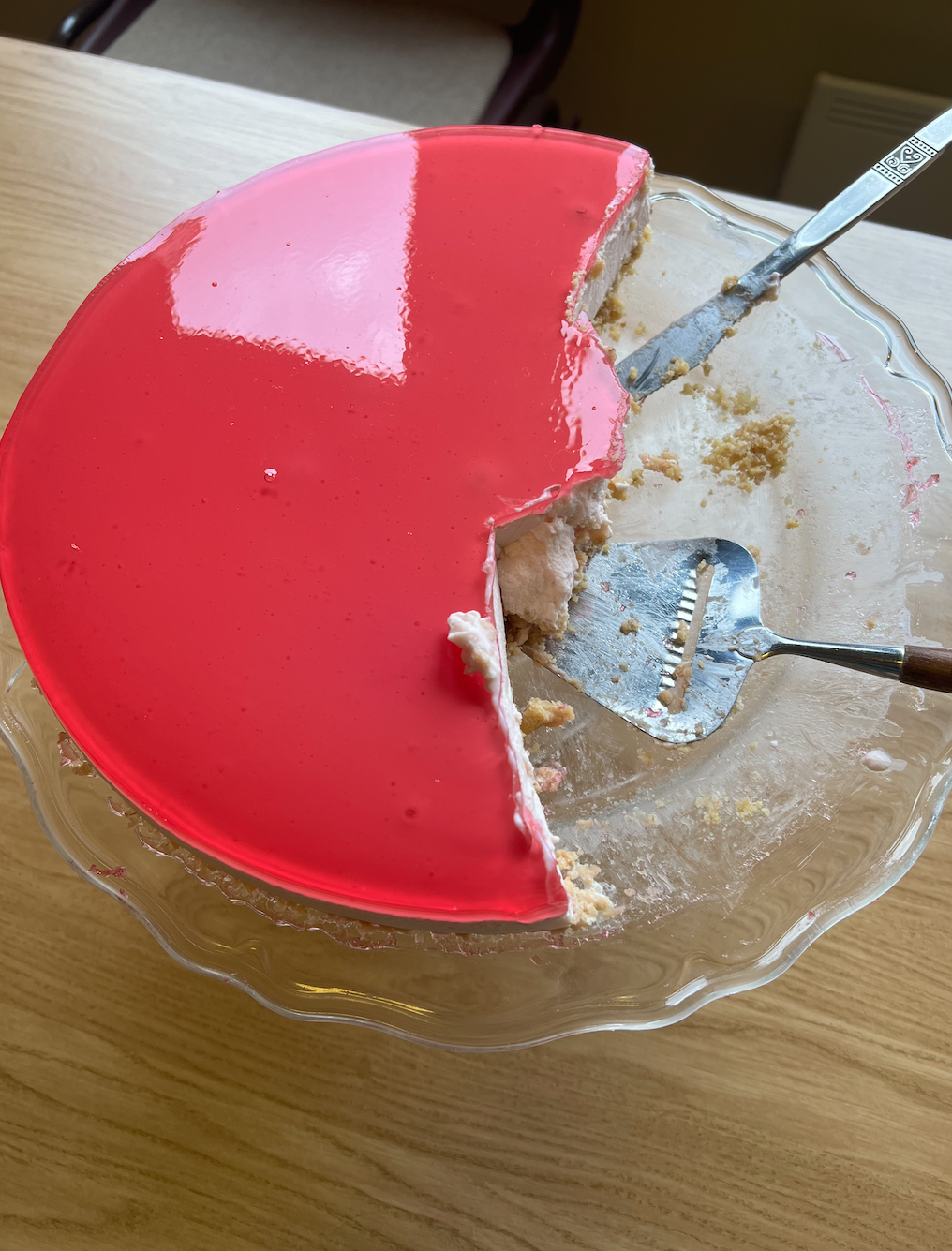 En av våre kaker til kakebordet .