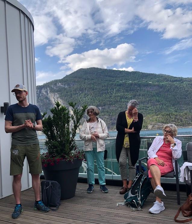 Erlend frå Uteguiden informerte om det meste.