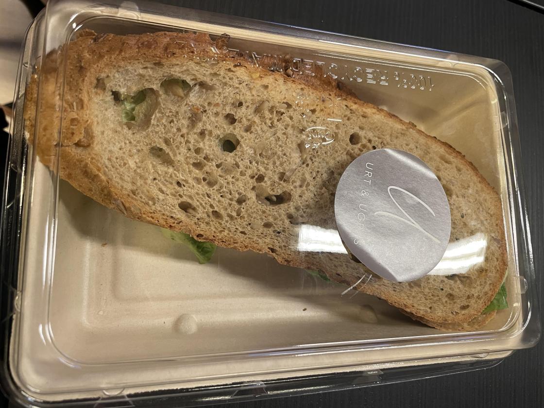 Kylling og bacon-sandwich fra Urt &amp; Ugras.