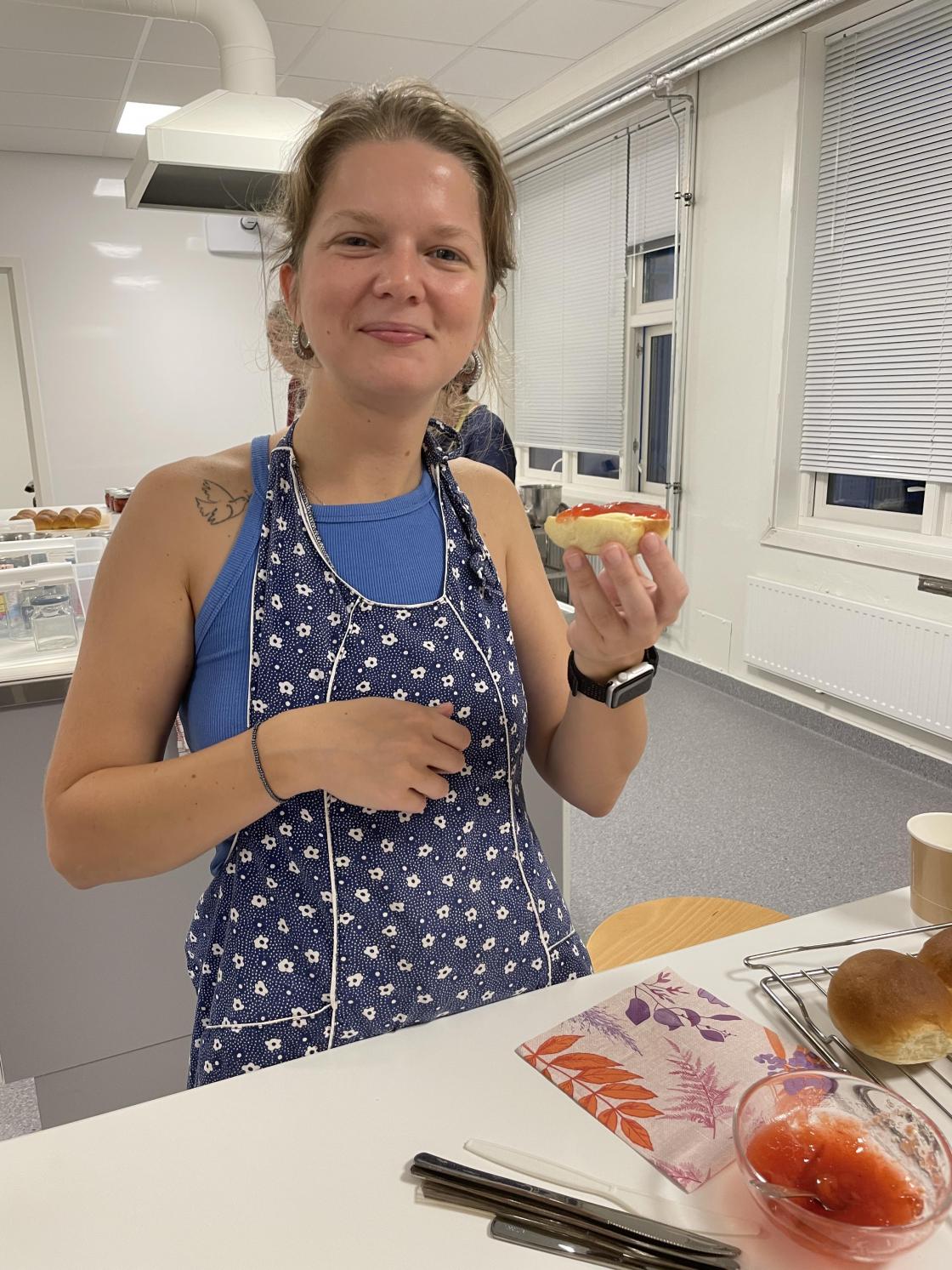 Boller og syltetøy smakte godt.