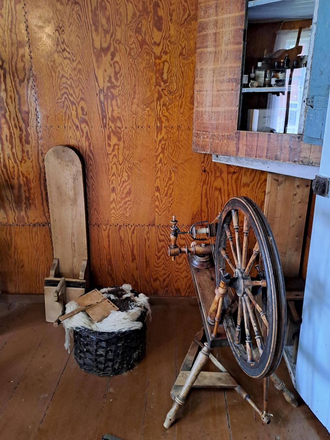 Litt av utstyret som finnes på Steinsland klyngetun