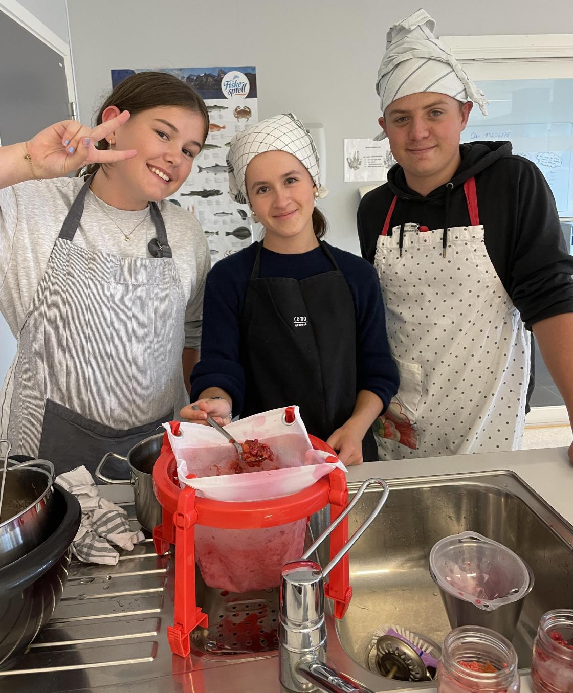 Emma, Laura og Emil.