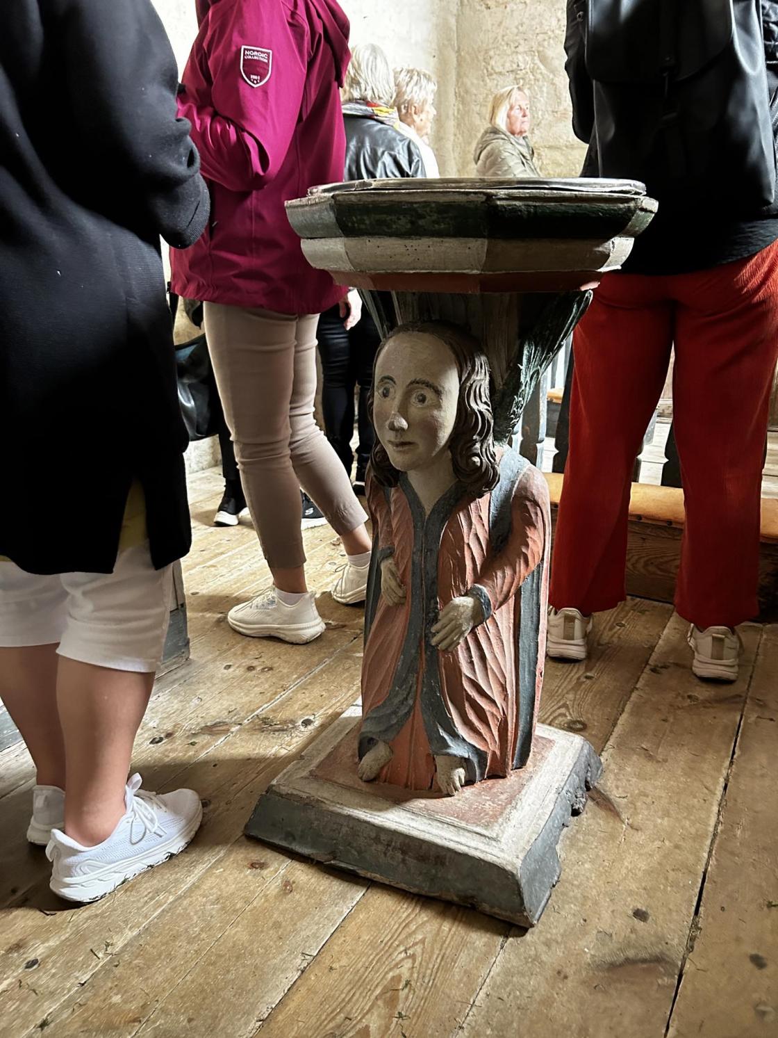 Moster gamle kyrkje