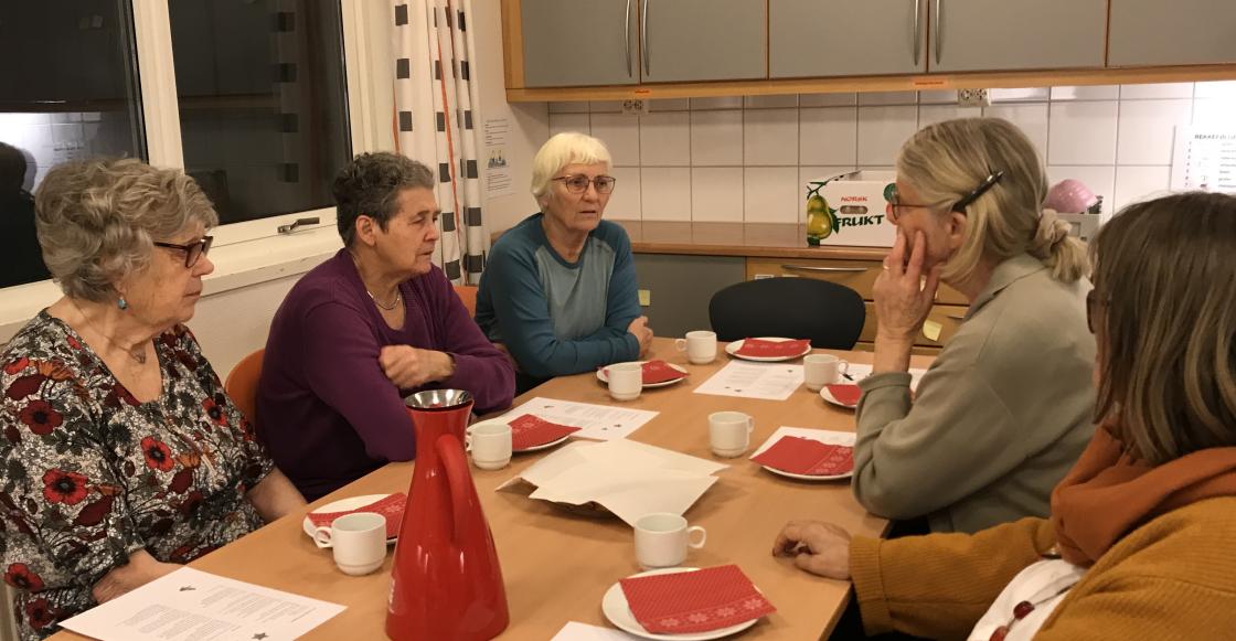 Triveleg prat vart det også.