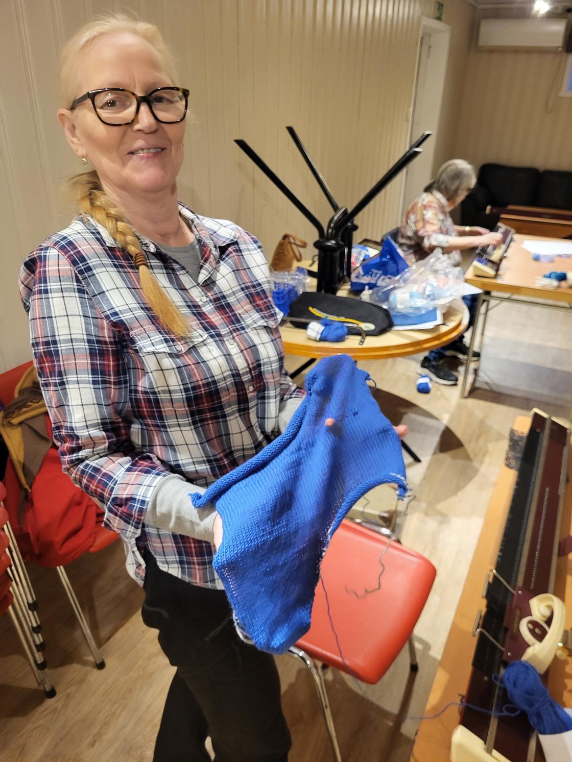 Fornøyde med sin første sokk.