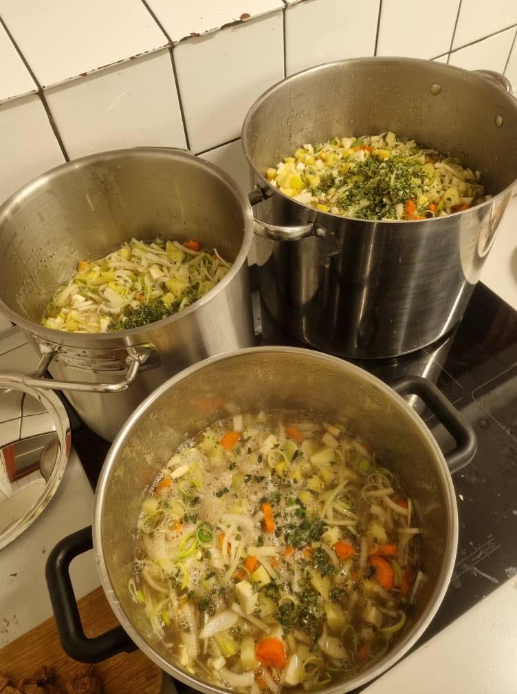 Kjøttsuppe på kok!