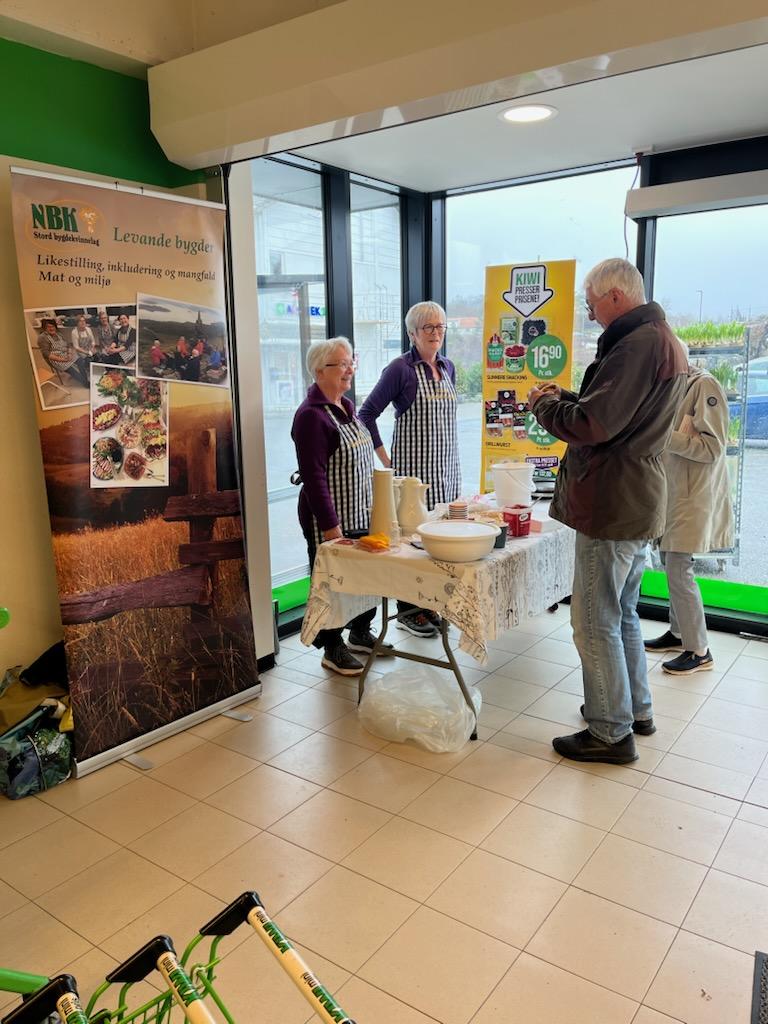 Promoterer Bygdekvinnelaget