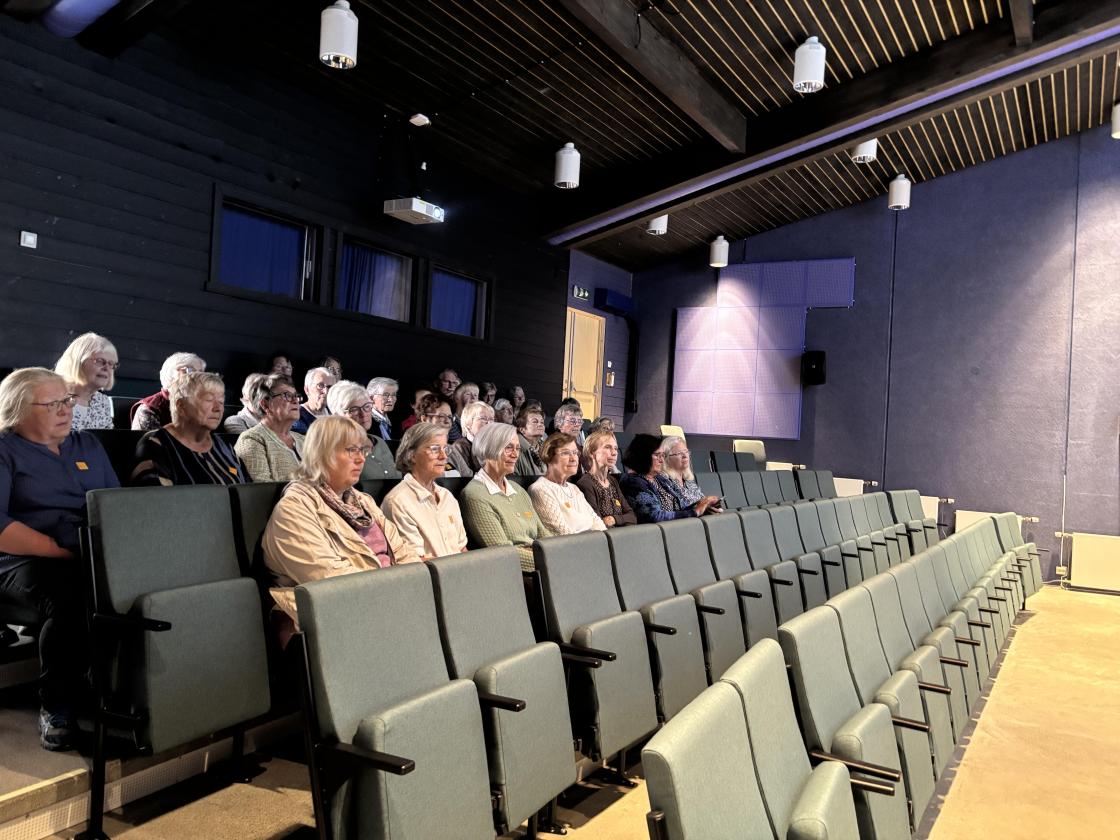 Kinosalen på Jostedalsbreen nasjonalparksenter