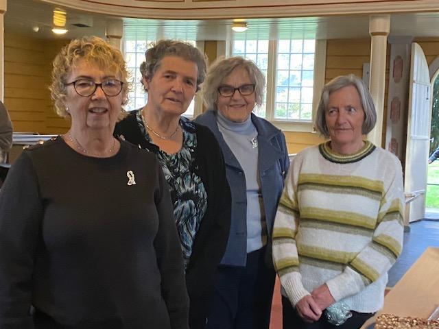 Kafegruppa med Nelly, Bodil, Solveig og Rigmor. Godt jobba!
