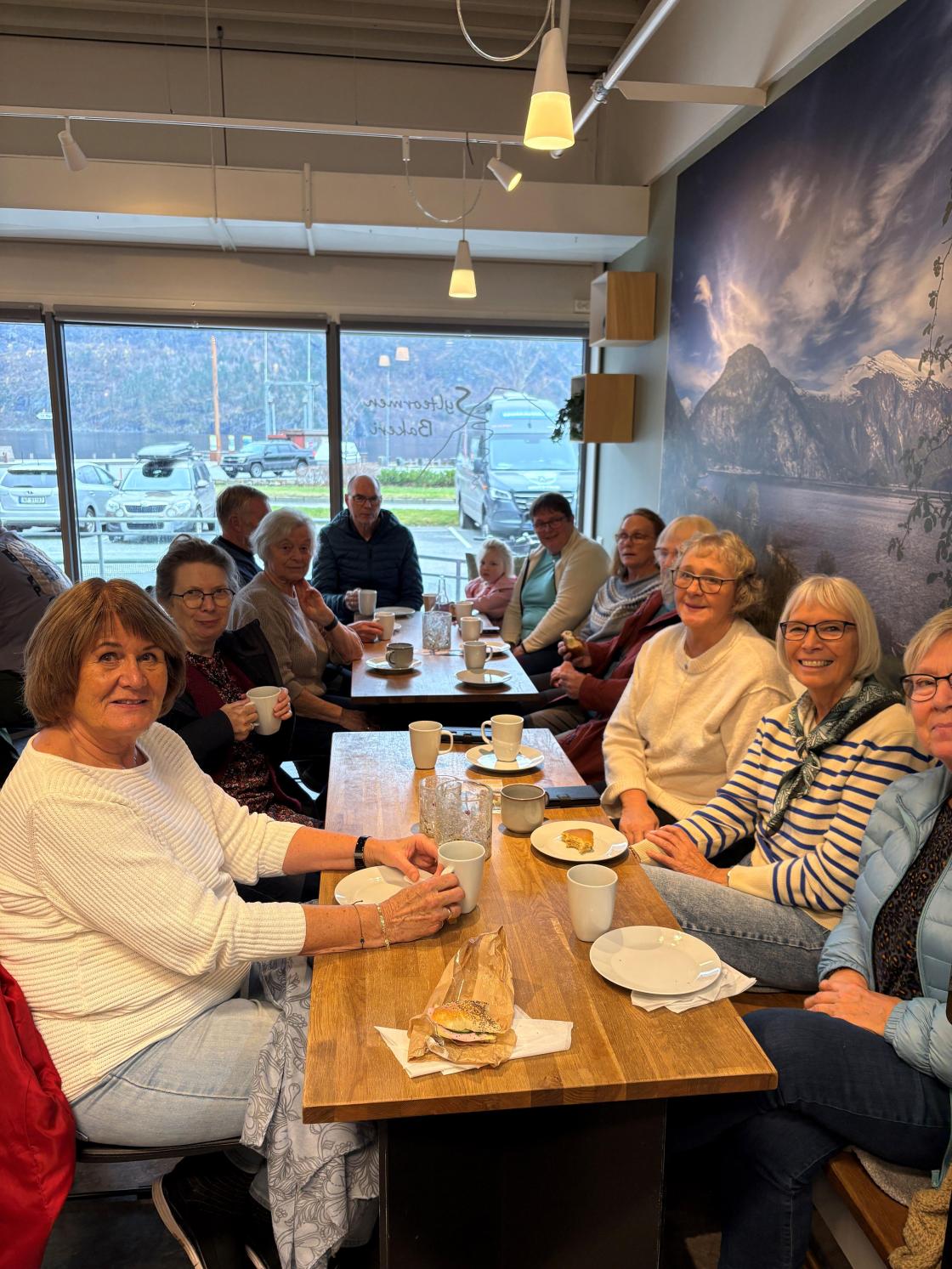 Trangt om plassen, nesten alle vart med på det sosiale!