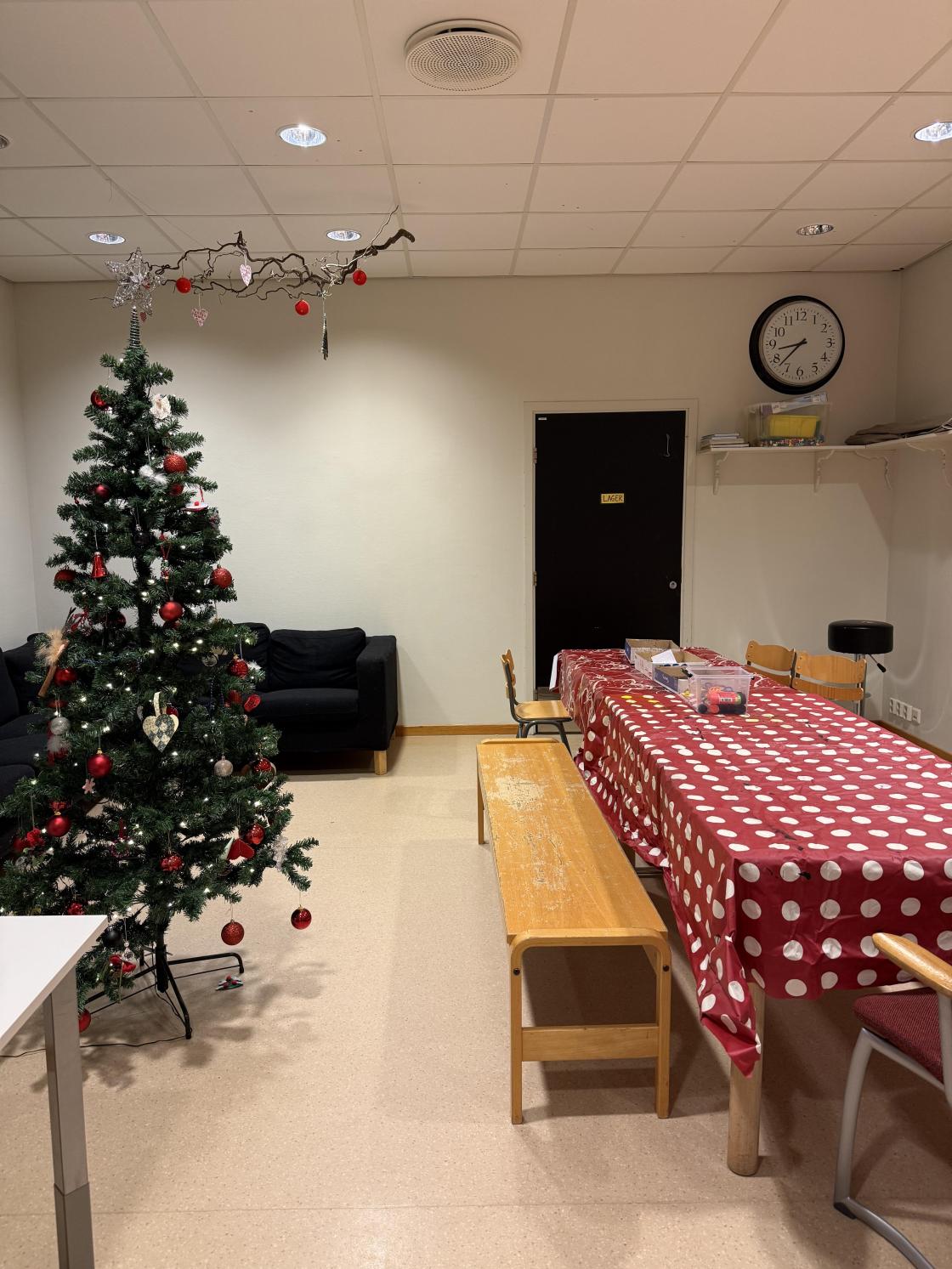 Koselig i skolens SFO- lokale.