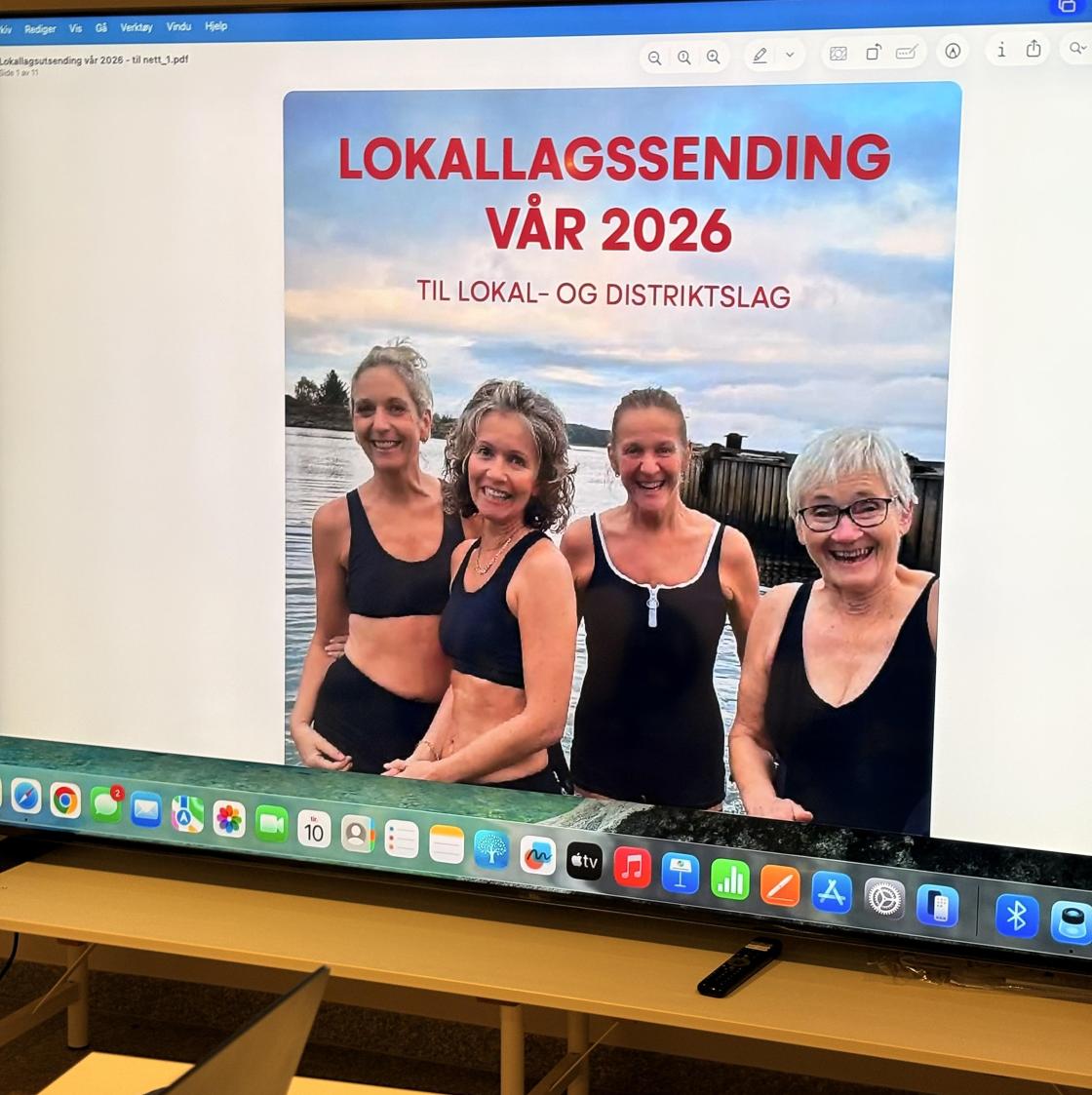 Lokallagssendinga på storskjerm.