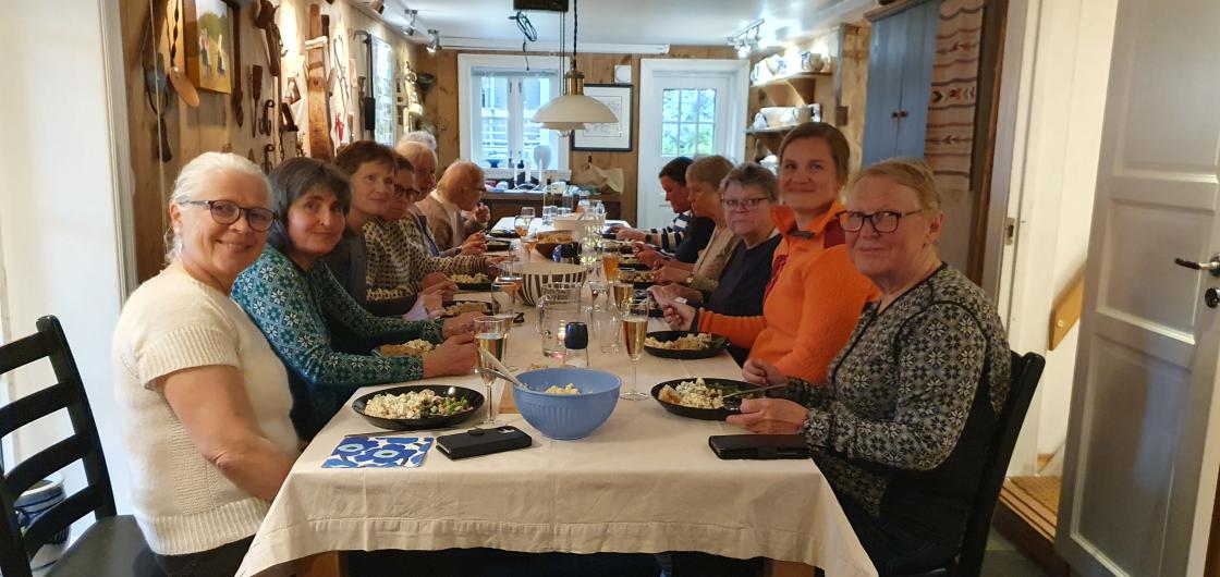 Koseleg kveldsstund etter tur i kjellaren hjå Britt.