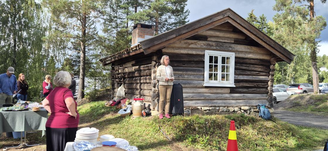 Kari Møyner holdt foredrag om kokegrop i historisk perspektiv.