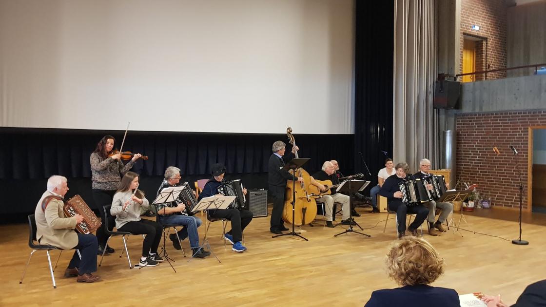 Ørskog trekkspillorkester