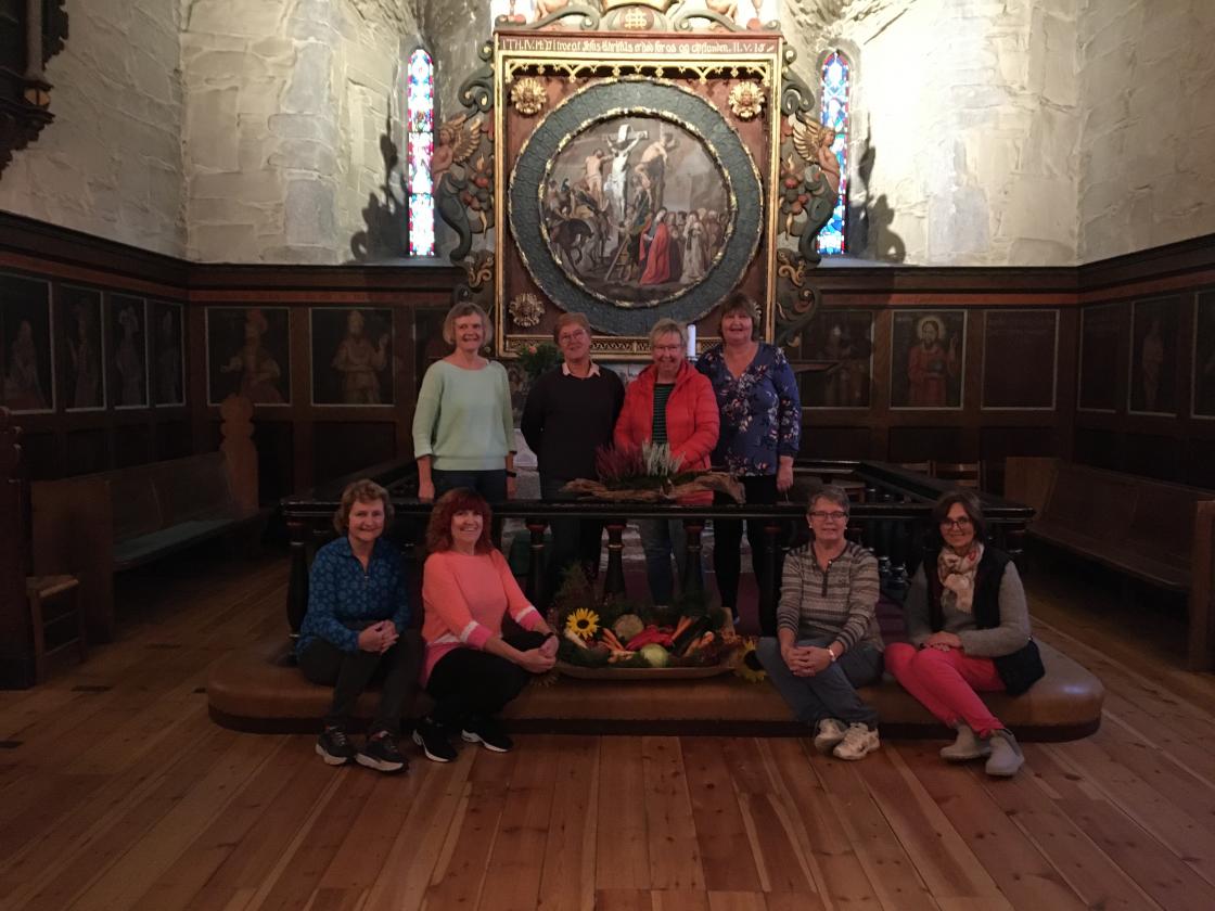 Damene som var med og pynta.