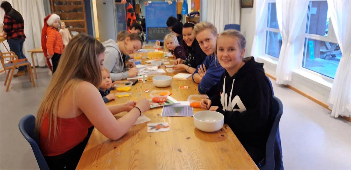 Juleverksted Foto: Monika Vågan