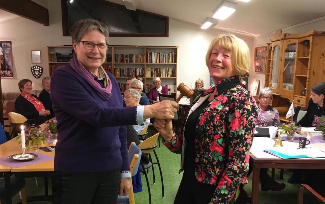 Avtroppende og påtroppende leder, Anne Berit Finden og Marianne Løchen