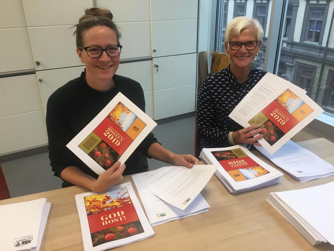 Astrid og Marie har pakket og sendt ut høstens lokallagssending denne uken.