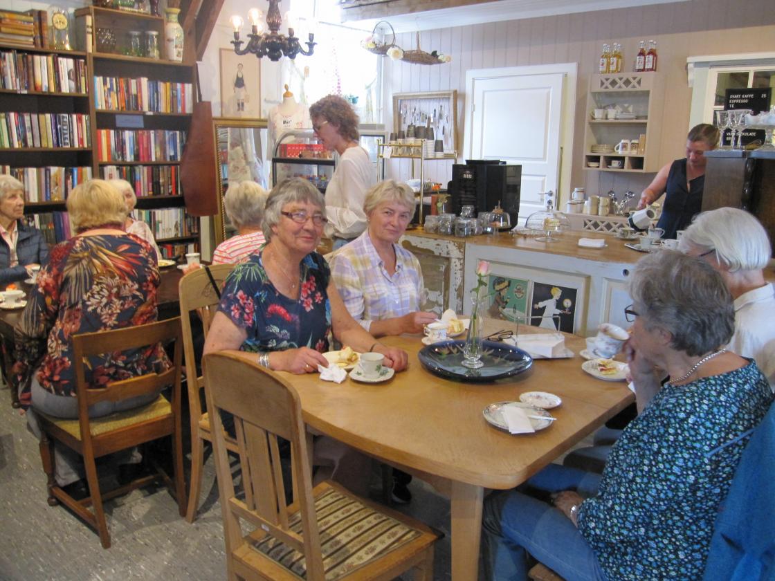 Det smakte med kaffe og kake