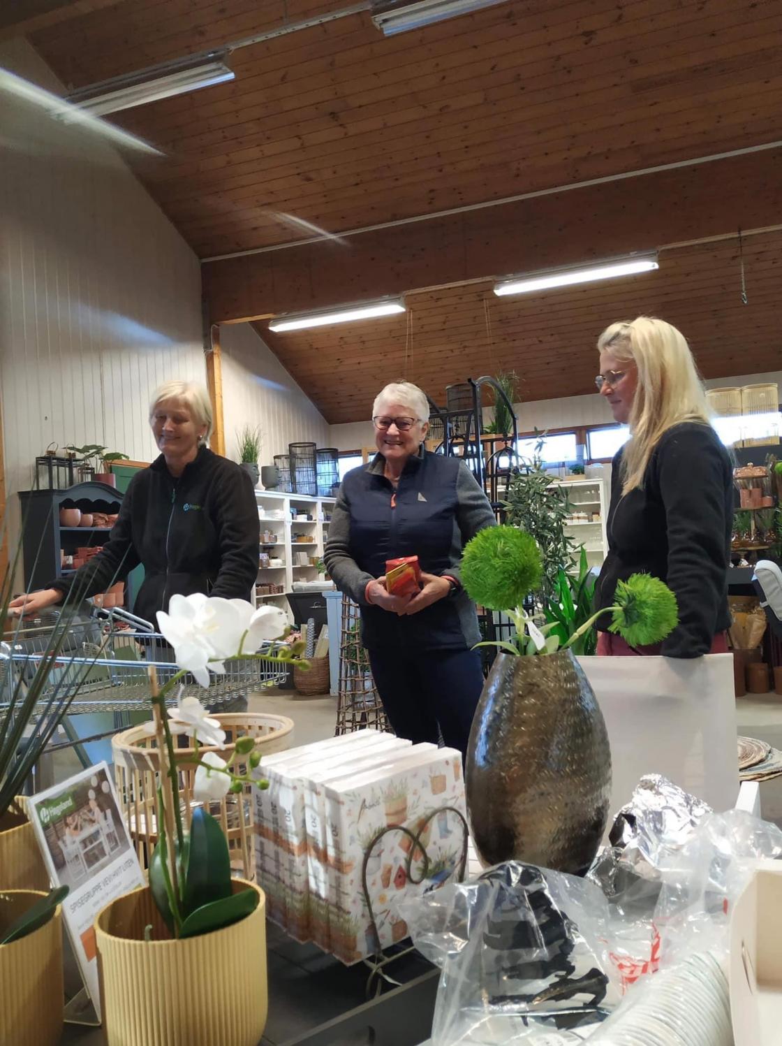 Takk til Linda og Tone