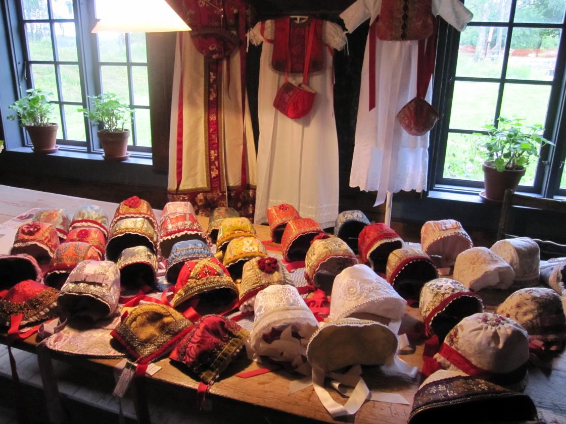 Flotte håndsydde dåpsluer