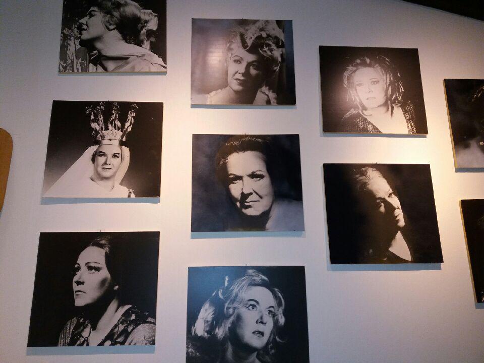 Bilder av Ingrid Bjoner