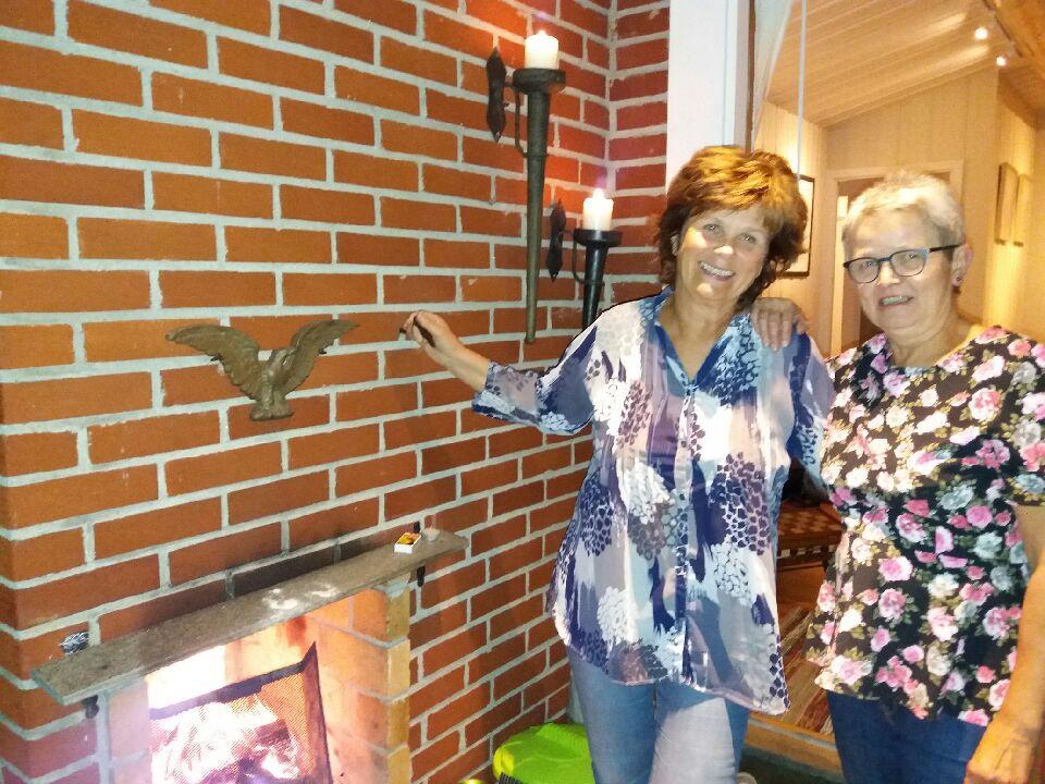 Leder Tone og nestleder Helga