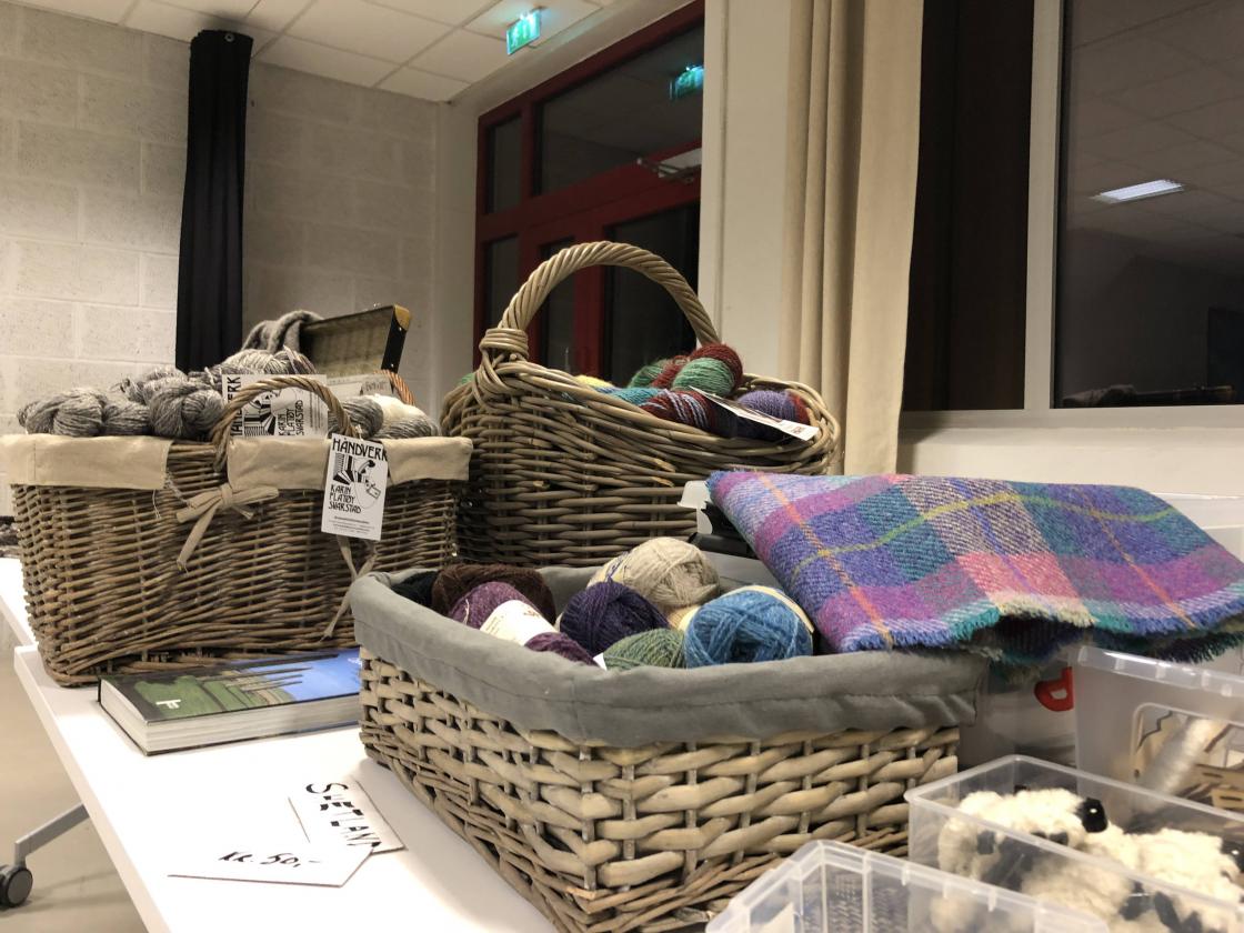 Villsaugarn og voven løpar til sals.