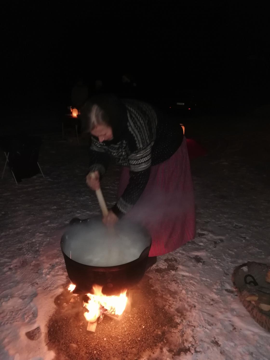 Inger serverte graut som så ofte før.