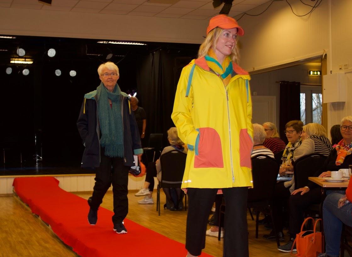 Regntøy er alltid aktuell vårmote