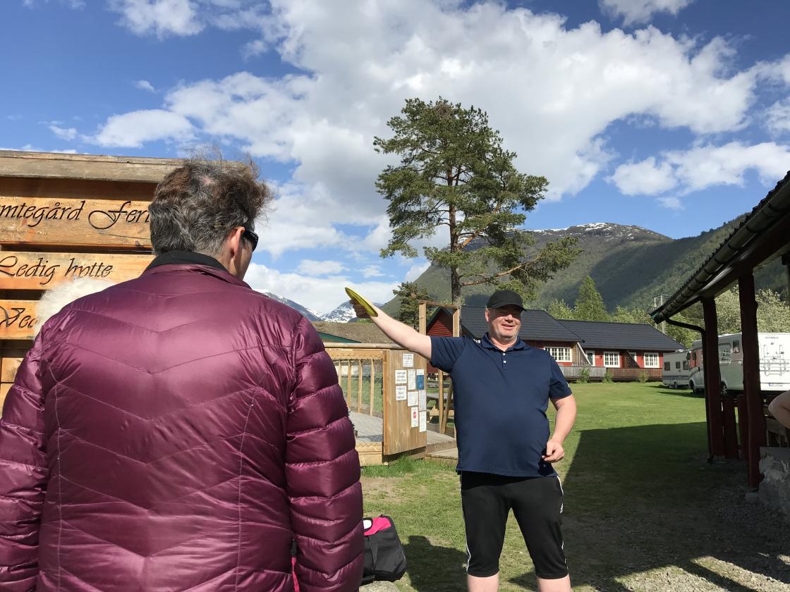 Vi lærte forehand og backhand!