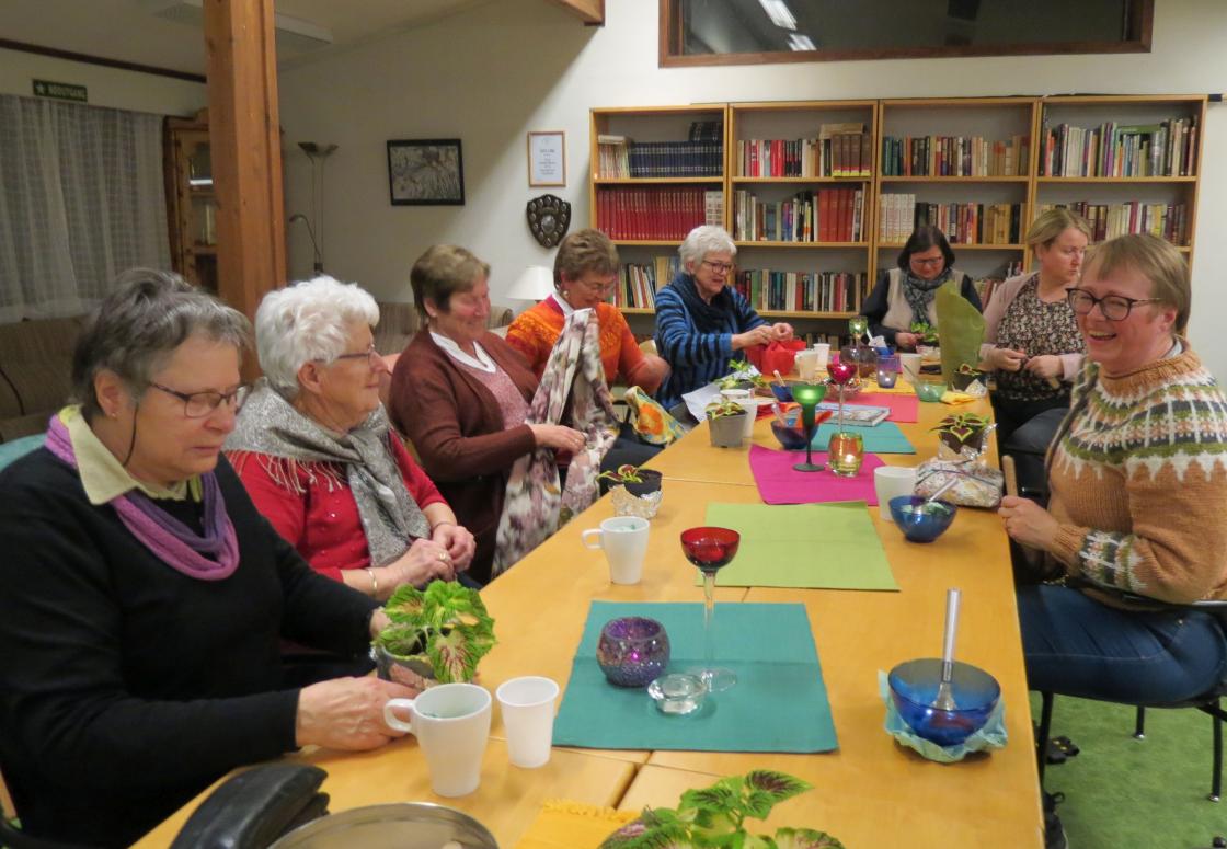 Et lattermildt møte