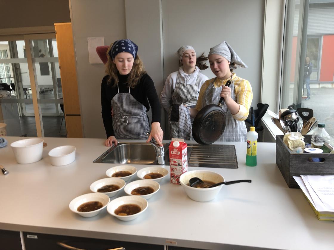 Desserten er ferdig, og rydding må gjøres