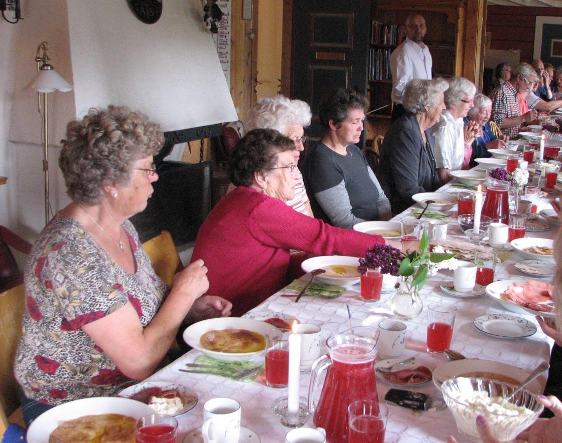 Godt med rømmegraut og spekemat.